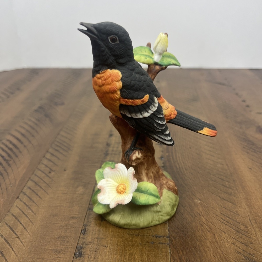 Stefani BALTIMORE ORIOLE Porcelain Bird Figurine Vintage